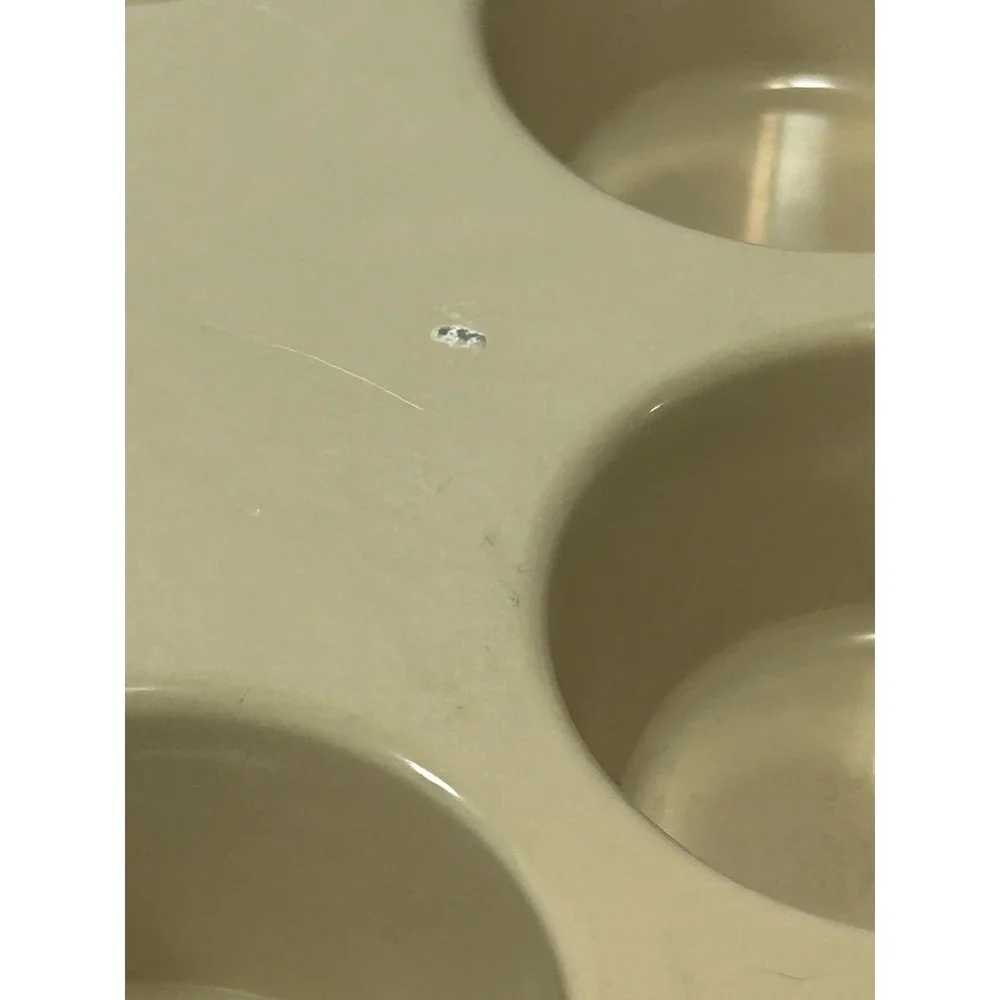 Anchor Hocking Microware Tan Bundt Pan and 6 Cup‎ Muffin Egg Poacher PM459 PM447